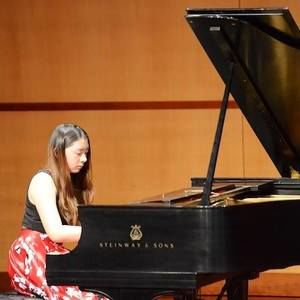 Meet your Posher, Sabrina